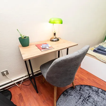 Fully Furnished,4 Bedroom Ventilated In Kadikoy Istanbul