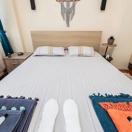 Fully Furnished,4 Bedroom Ventilated In Kadikoy *